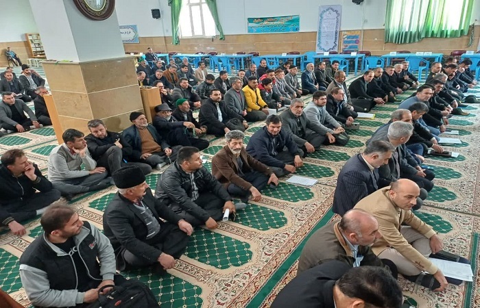 برپایی میز خدمت در روستای خورهشت تاکستان برپایی میز خدمت در روستای خورهشت تاکستان