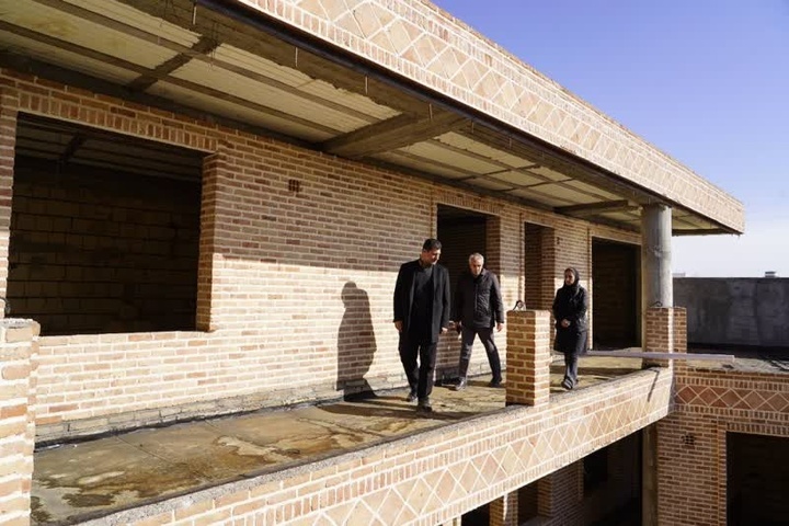 تعداد بومگردیهای آذربایجان غربی به ۴۰ مورد میرسد تعداد بومگردیهای آذربایجان غربی به ۴۰ مورد میرسد