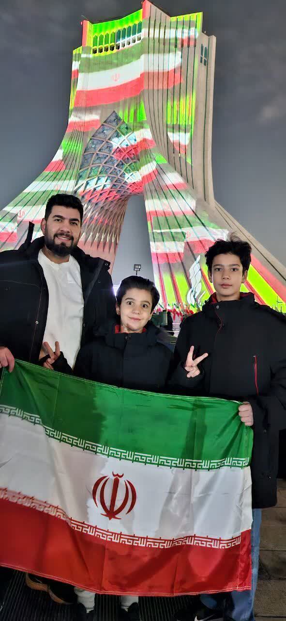 تصاویر اختصاصی خود از جشن ۴۶ سالگی انقلاب را با ما به اشتراک بگذارید