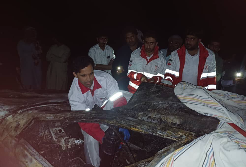 جان باختن ۵ نفر بر اثر برخورد خودرو با احشام جان باختن ۵ نفر بر اثر برخورد خودرو با احشام