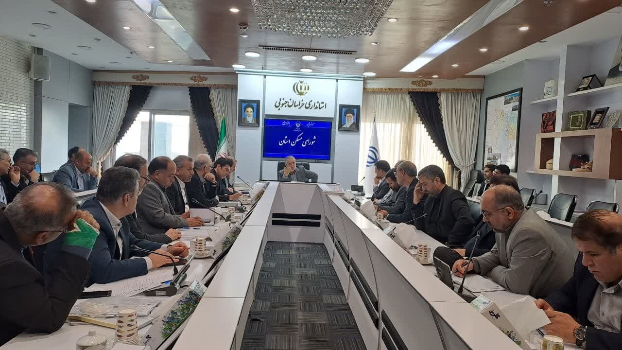 زمینهای روستایی به افراد متقاضی برای سکونت واگذار شود زمینهای روستایی به افراد متقاضی برای سکونت واگذار شود