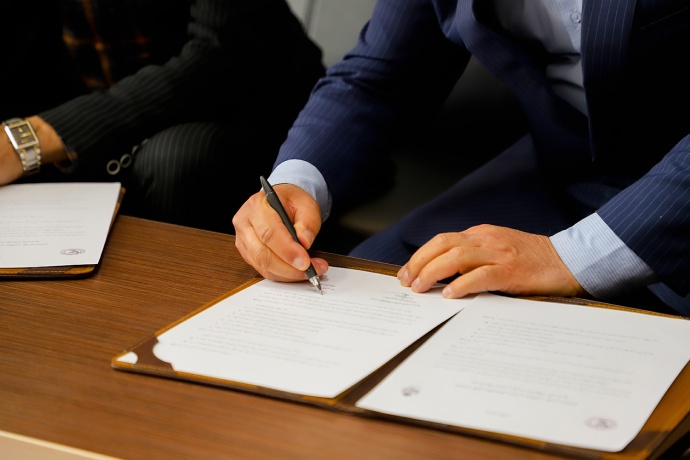 انعقادتفاهم نامه توانمندسازی منابع انسانی و تربیت نیروی متخصص و ماهر در خوزستان