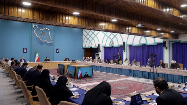 ** دستور رئیس جمهور به سازمان امور اجتماعی ** دستور رئیس جمهور به سازمان امور اجتماعی