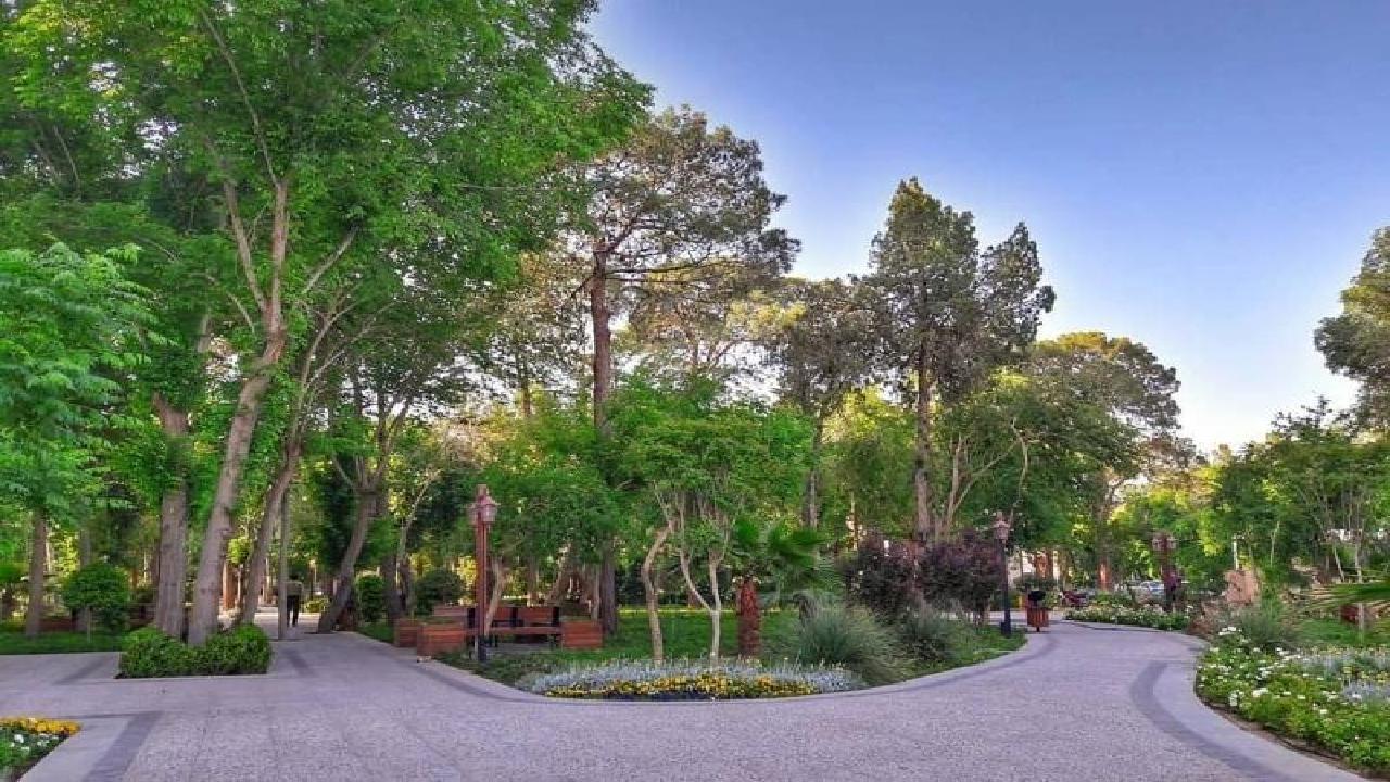 بازپیرایی بوستان کوچه بیوک به پایان رسید بازپیرایی بوستان کوچه بیوک به پایان رسید