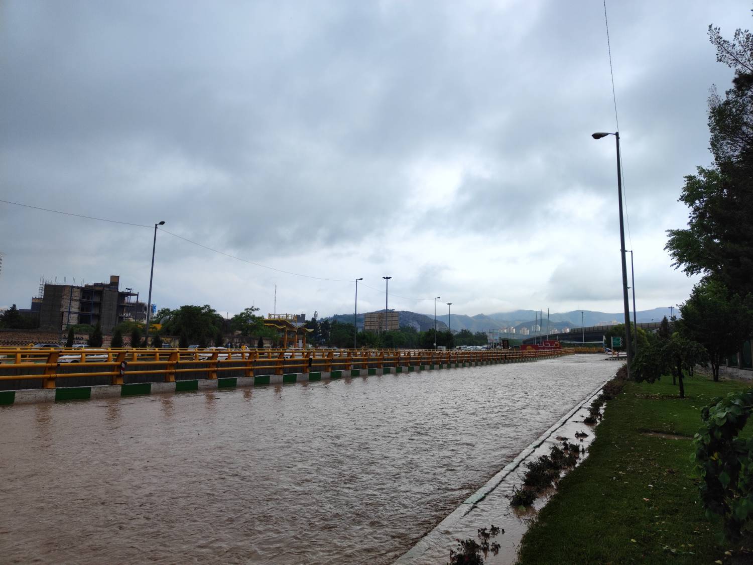 صدور هشدار نارنجی سازمان هواشناسی تا روز دوشنبه ۳۱ اریبهشت صدور هشدار نارنجی سازمان هواشناسی تا روز دوشنبه ۳۱ اریبهشت
