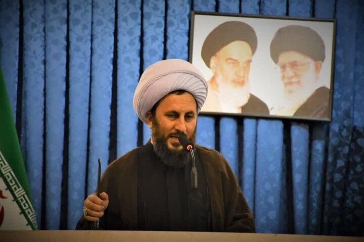 تاکیدامام جمعه خوی براهتمام اعضای شوراهابه توزیع عادلانه امکانات تاکیدامام جمعه خوی براهتمام اعضای شوراهابه توزیع عادلانه امکانات