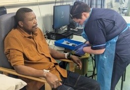 تزریق نخستین واکسن ضدسرطان در انگلیس تزریق نخستین واکسن ضدسرطان در انگلیس