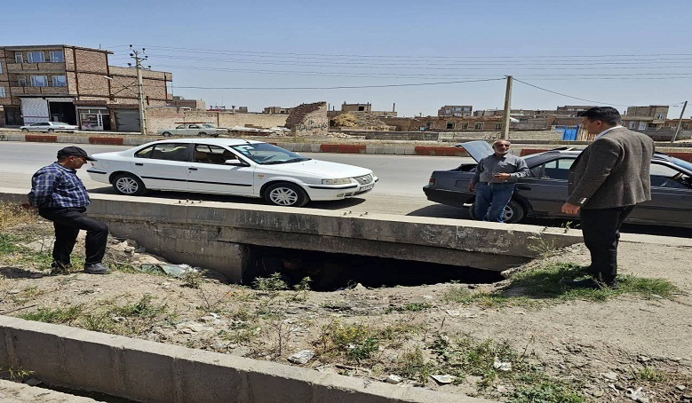 اتمام عملیات رفع خرابی تلفن ثابت واینترنت روستاهای شهرستان شوط اتمام عملیات رفع خرابی تلفن ثابت واینترنت روستاهای شهرستان شوط