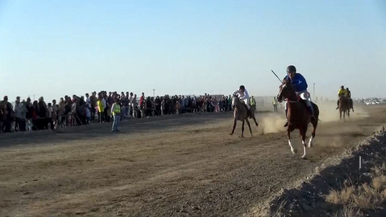 برگزاری کورس بهاره اسب دوانی در گناباد برگزاری کورس بهاره اسب دوانی در گناباد