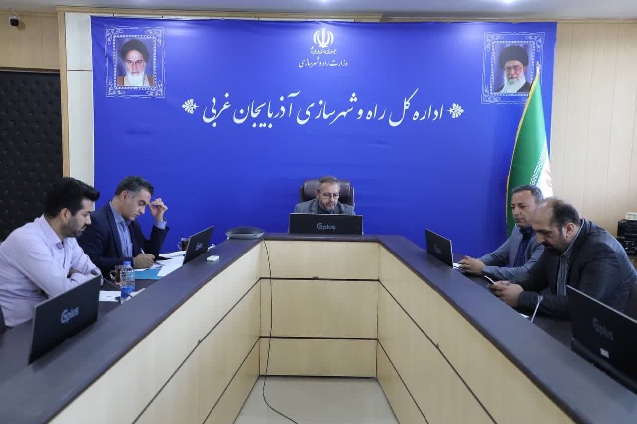 اجرای طرح کلید به کلید در ۱۳۲ هکتار از اراضی آذربایجان غربی اجرای طرح کلید به کلید در ۱۳۲ هکتار از اراضی آذربایجان غربی