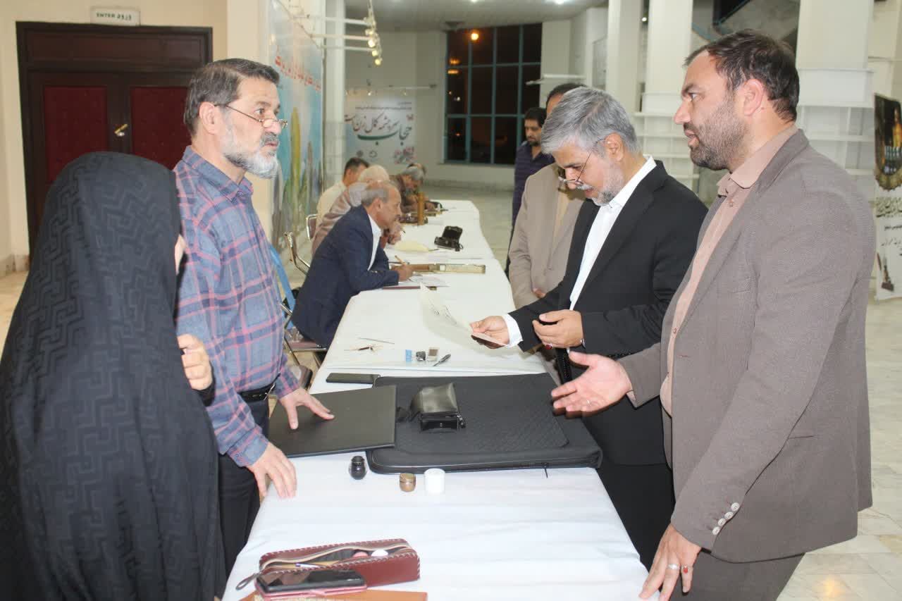 برگزاری شب شعر «بر مدار نور» در نیشابور