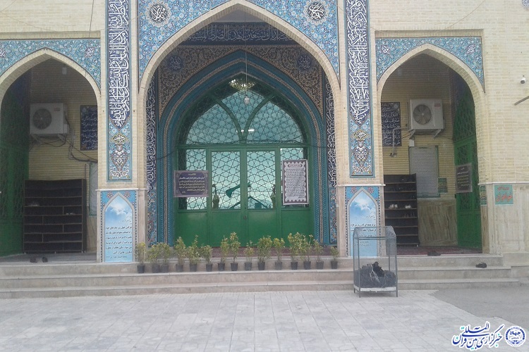 ۴۱ امامزاده کرمانشاه میزبان برنامههای ماه محرم ۴۱ امامزاده کرمانشاه میزبان برنامههای ماه محرم