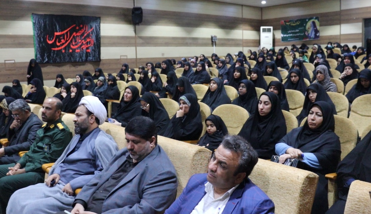 برگزاری اجتماع مدافعان حریم خانواده در بندرعباس برگزاری اجتماع مدافعان حریم خانواده در بندرعباس