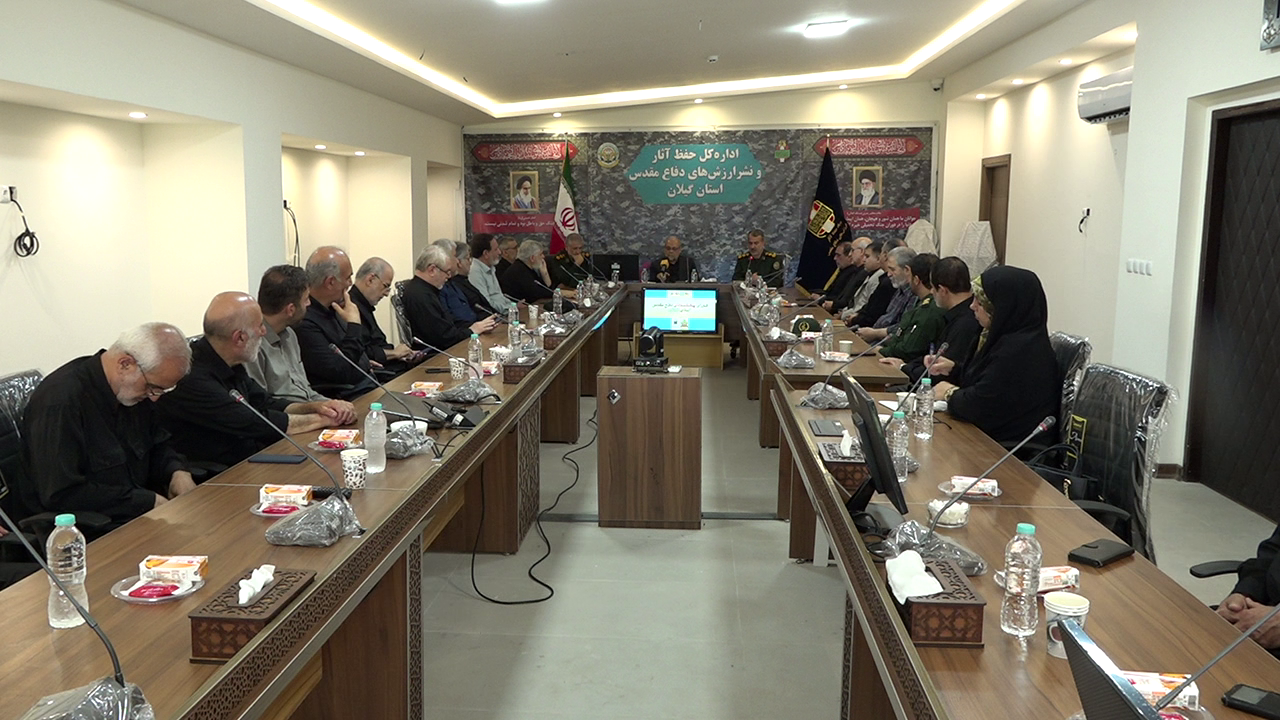 رونمایی از ۲ پوستر کنگره سراسری شعر دفاع مقدس و جشنواره ادبی یوسف