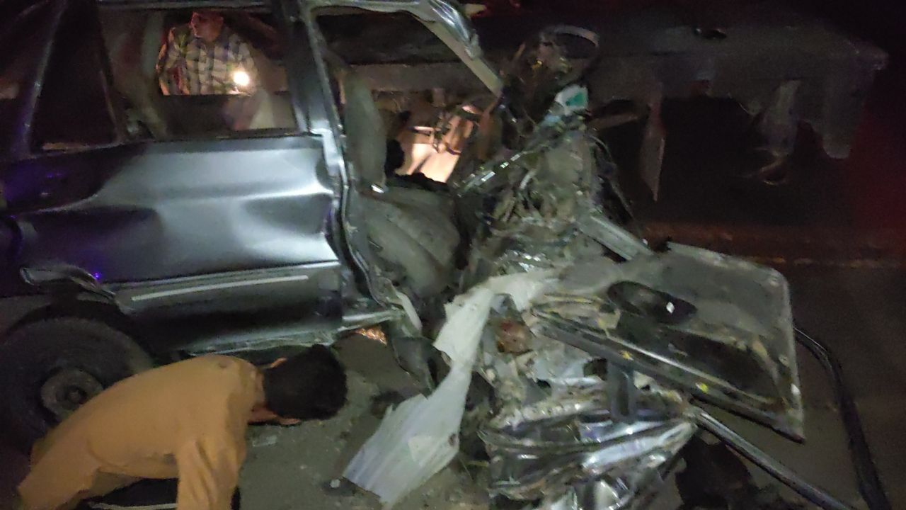 ۲ کشته در تصادف کامیون تریلی با پراید در خوشاب ۲ کشته در تصادف کامیون تریلی با پراید در خوشاب