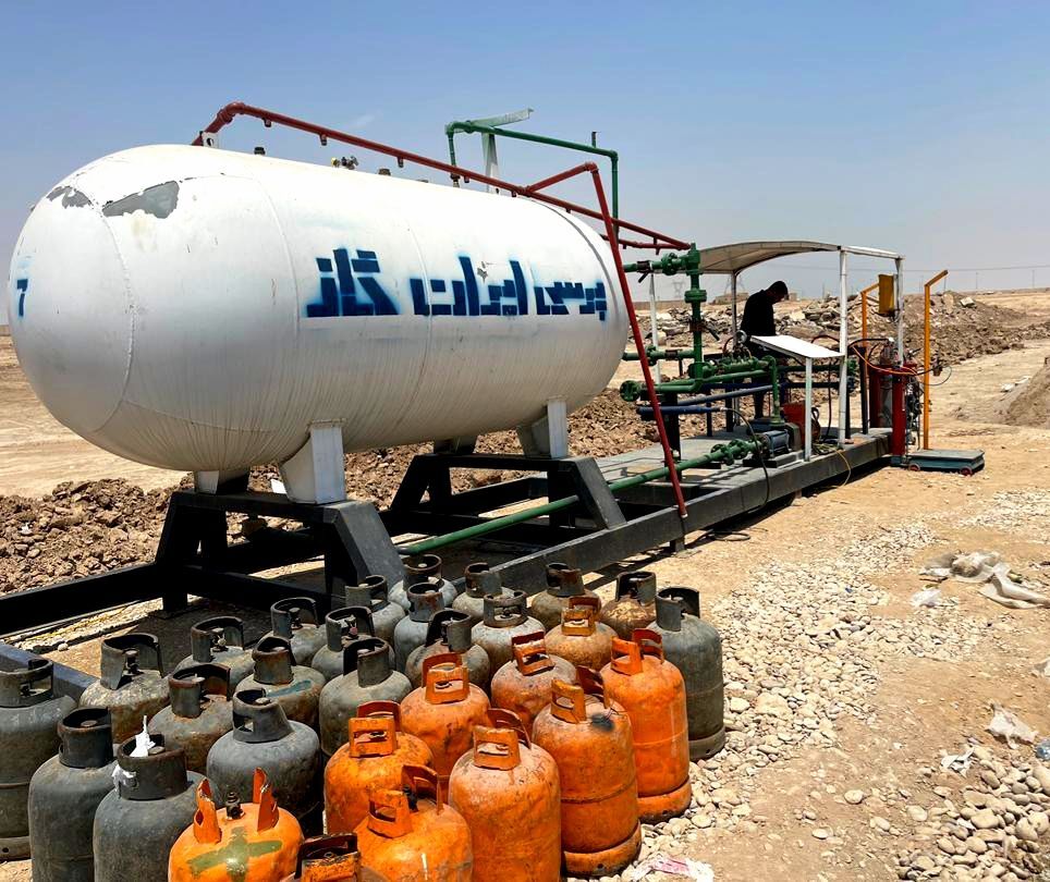 نصب مخزن گازمایع در نقطه صفر مرزی شلمچه نصب مخزن گازمایع در نقطه صفر مرزی شلمچه