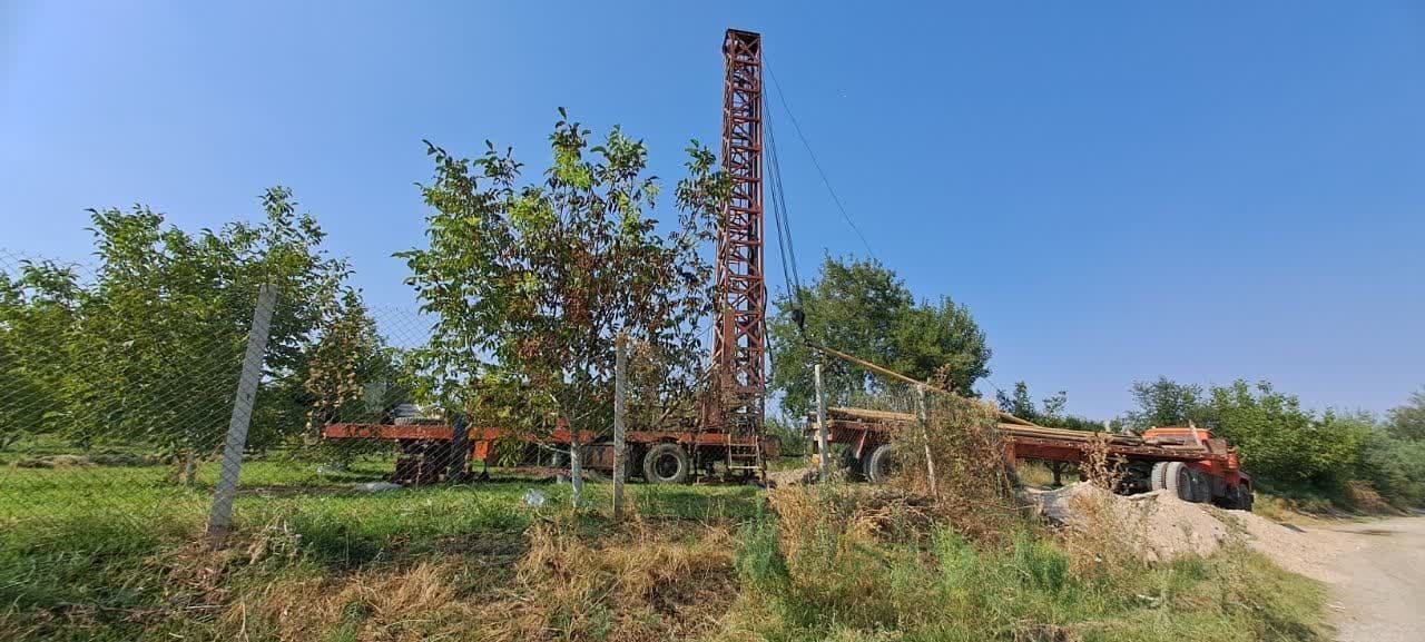 آغاز عملیات اجرایی حفر سه حلقه چاه آب شرب پروژه ۱۰۶ روستایی شهرستان چایپاره آغاز عملیات اجرایی حفر سه حلقه چاه آب شرب پروژه ۱۰۶ روستایی شهرستان چایپاره