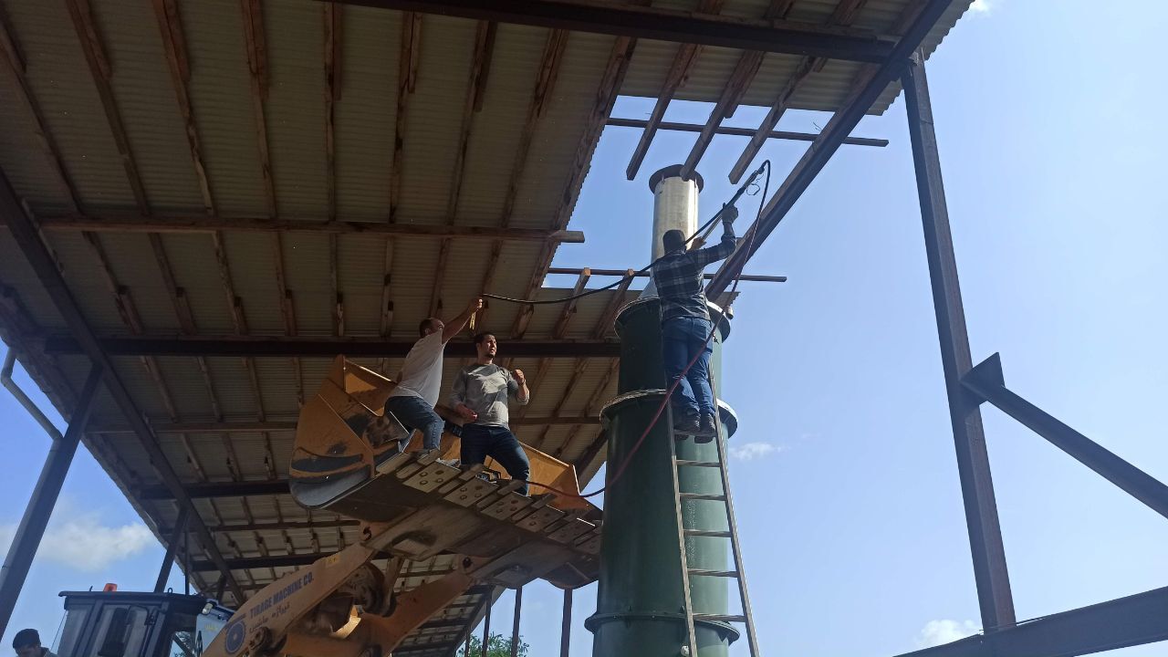 راه اندازی آزمایشی نخستین دستگاه نمونه زباله سوز درکیاشهر راه اندازی آزمایشی نخستین دستگاه نمونه زباله سوز درکیاشهر