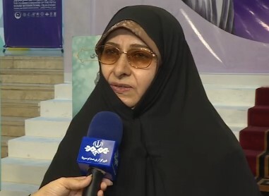 حمایت معاونت امور زنان و خانواده از الگوی زن تمدن ساز ** // عکس نمایه باید افقی باشد // ابتدای خبر : (به گزارش خبرگزاری صدا و سیما؛ انسیه خزعلی در گفتگو اختصاصی با خبرنگار خبرگزاری صدا و سیما) غلط است. // برای انتشار، عکس خوب و تنظیم خوب لازم است