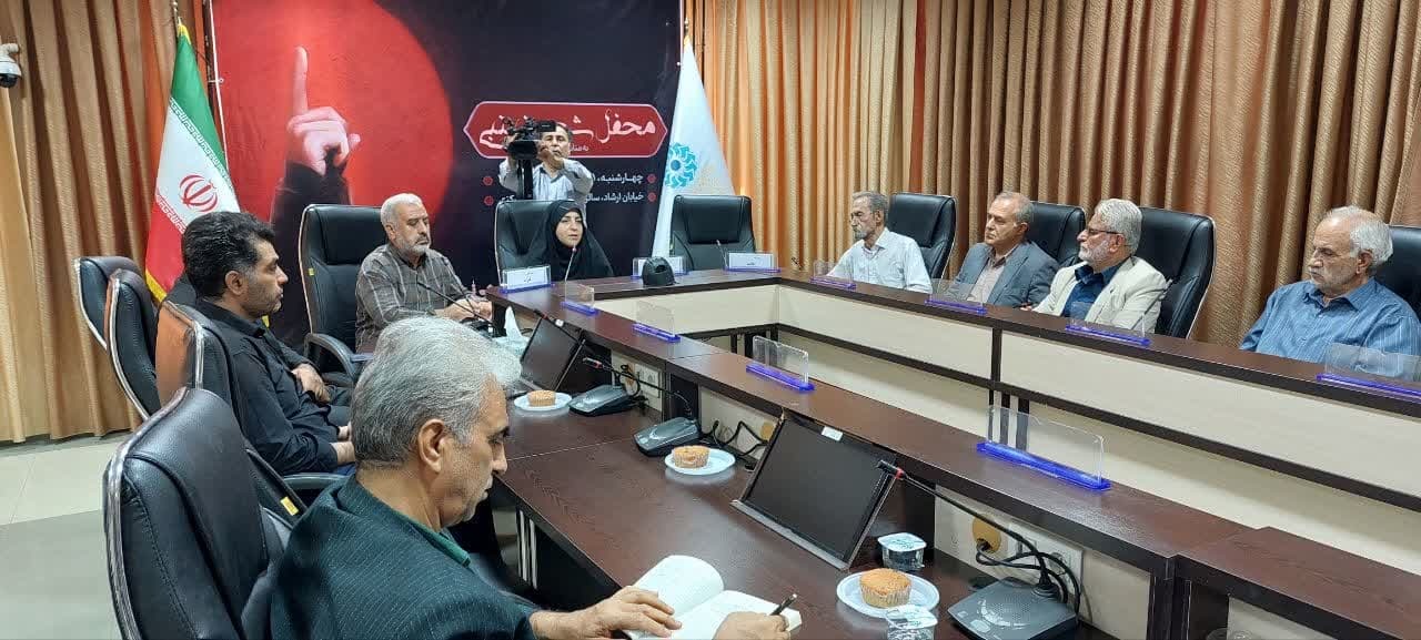 برپایی محفل شعر زینبی در ارومیه برپایی محفل شعر زینبی در ارومیه