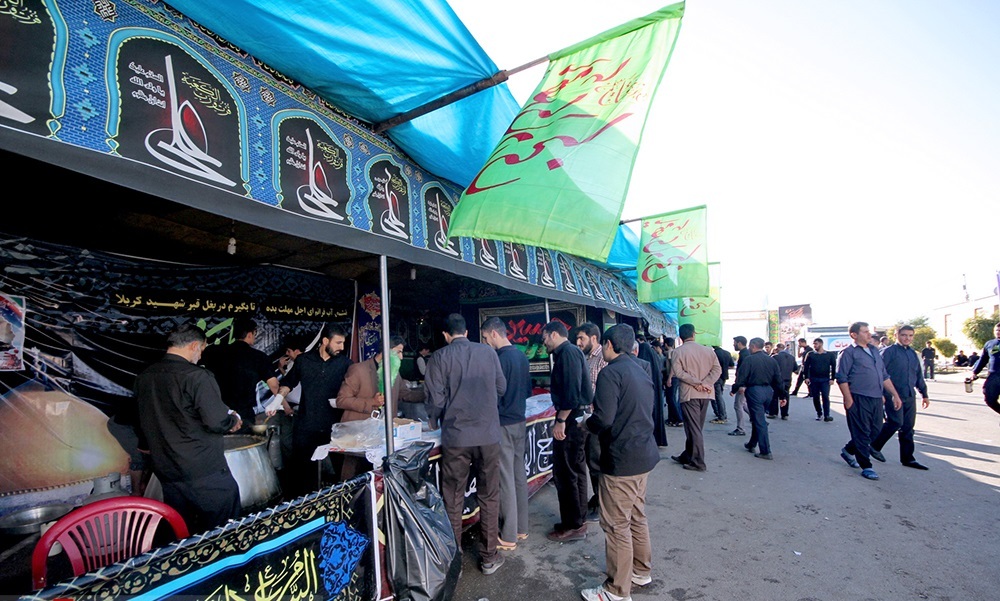 خدمت رسانی موکب شهدای روحانی در مرز شلمچه