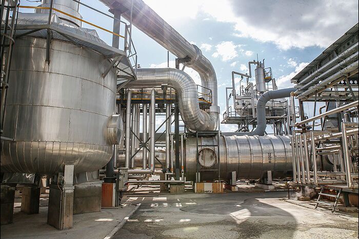 بررسی طرح‌های توسعه‌ای شرکت پتروشیمی ارومیه