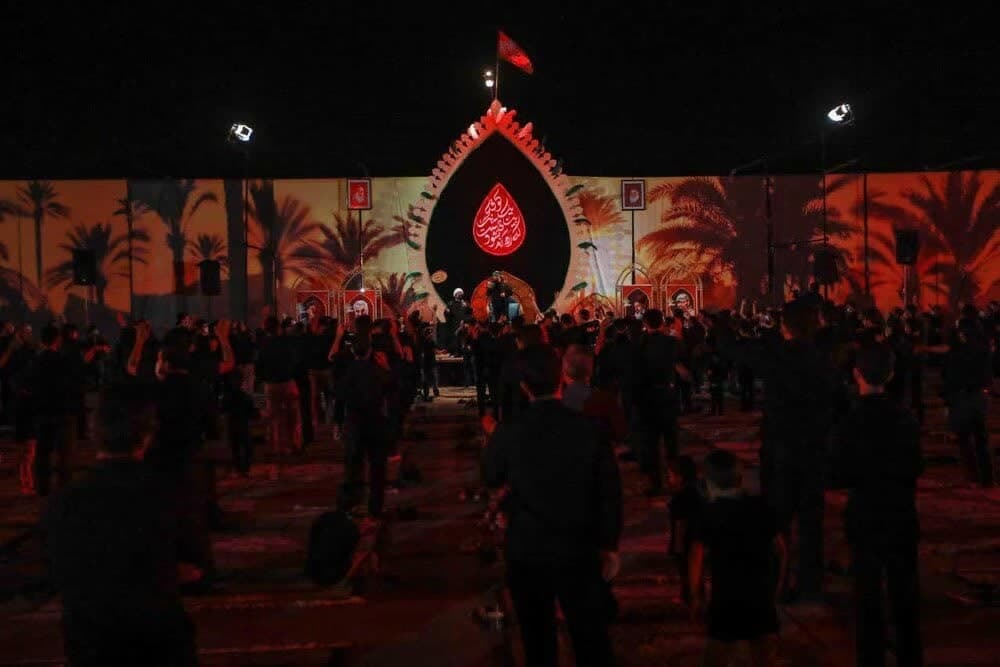 عزاداری هیئتهای مذهبی یزد در شب اربعین حسینی عزاداری هیئتهای مذهبی یزد در شب اربعین حسینی