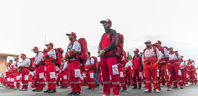 اعزام جوانان هلال احمر به مشهد برای خدمت به زائران امام رضا(ع) اعزام جوانان هلال احمر به مشهد برای خدمت به زائران امام رضا(ع)