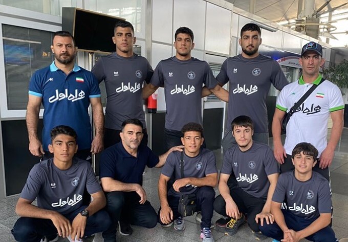 تیم منتخب کشتی فرنگی صبح امروز راهی ارمنستان شد