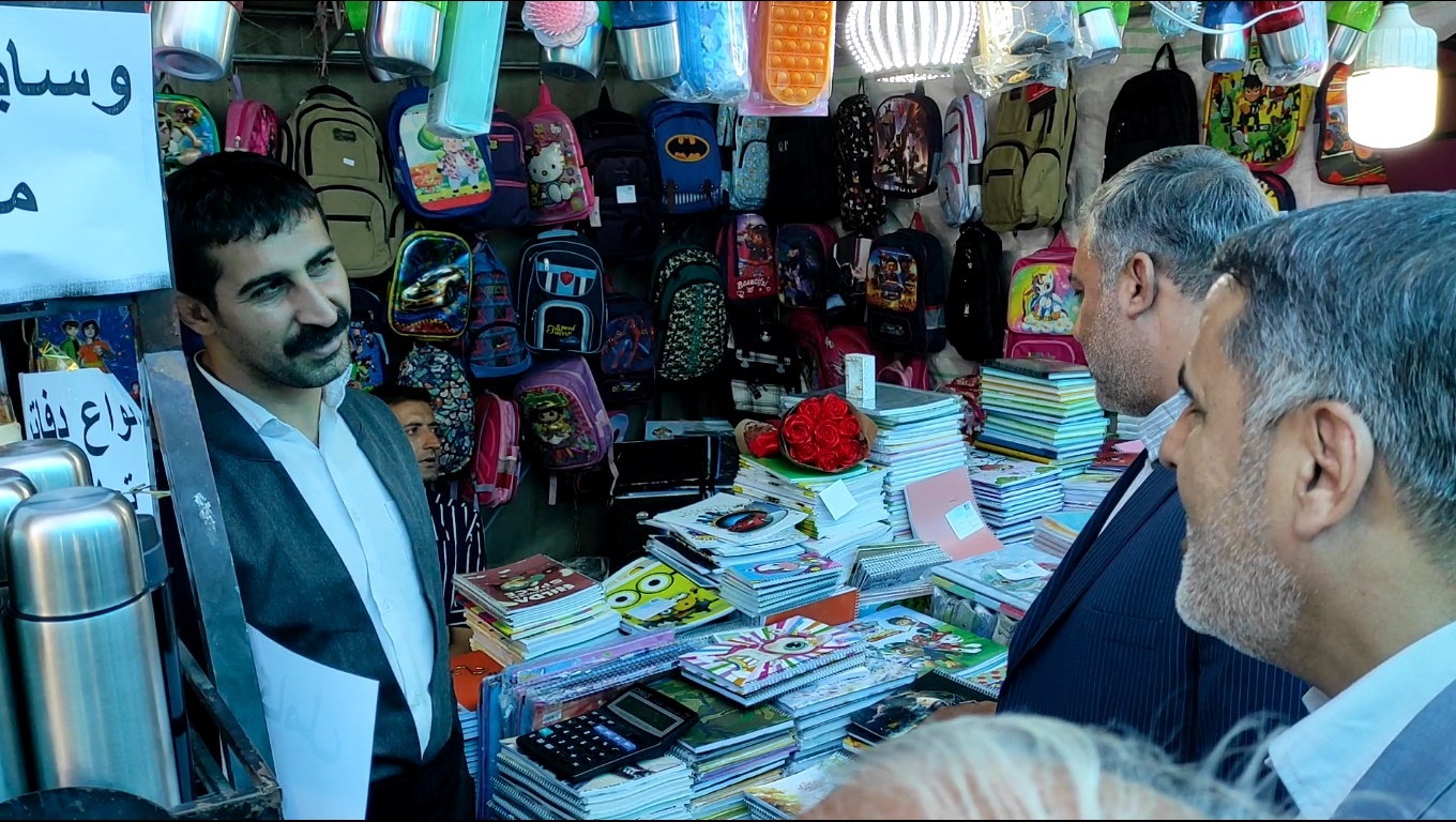 برپایی نمایشگاه پاییزه در سنندج برپایی نمایشگاه پاییزه در سنندج