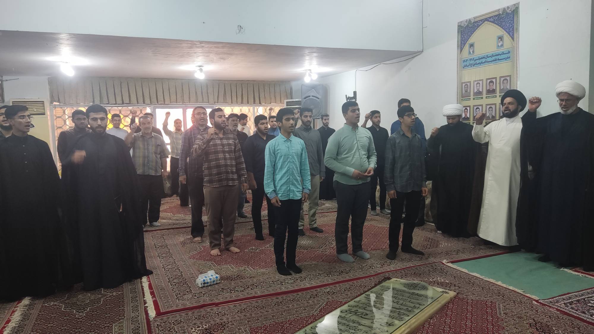 اجتماع طلاب حوزه علمیه آبادان و اعلام حمایت از عملیات وعده صادق ۲ اجتماع طلاب حوزه علمیه آبادان و اعلام حمایت از عملیات وعده صادق ۲