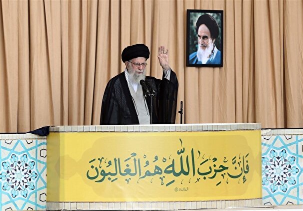 در پاسخ به صهیونیستها نه تعلل میکنیم نه شتابزده میشویم در پاسخ به صهیونیستها نه تعلل میکنیم نه شتابزده میشویم