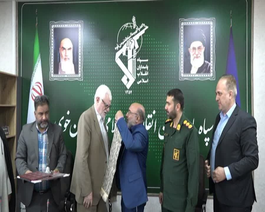 تجلیل از مداحان برگزیده ملی و بسیجی شهرستان خوی تجلیل از مداحان برگزیده ملی و بسیجی شهرستان خوی