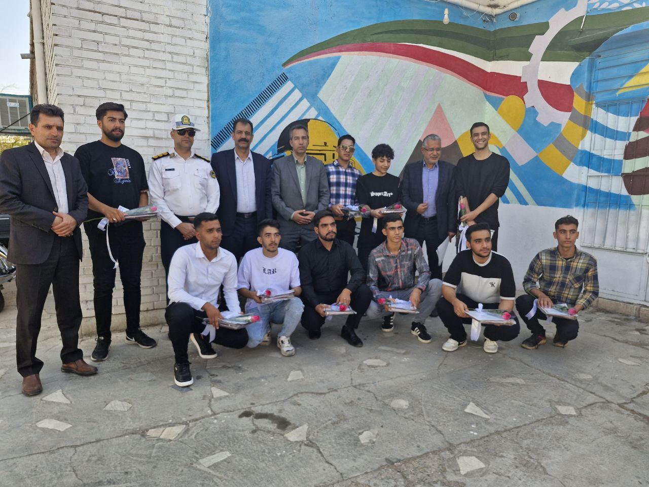 کسب 9 رتبه تک رقمی در کنکوردر شهرستان سیرجان کسب 9 رتبه تک رقمی در کنکوردر شهرستان سیرجان