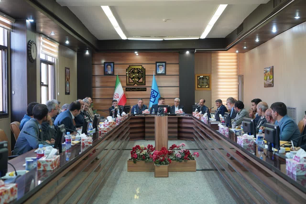 گسترش همکاری علمی_پژوهشی دانشگاه حکیم سبزواری با وزارت نفت گسترش همکاری علمی_پژوهشی دانشگاه حکیم سبزواری با وزارت نفت