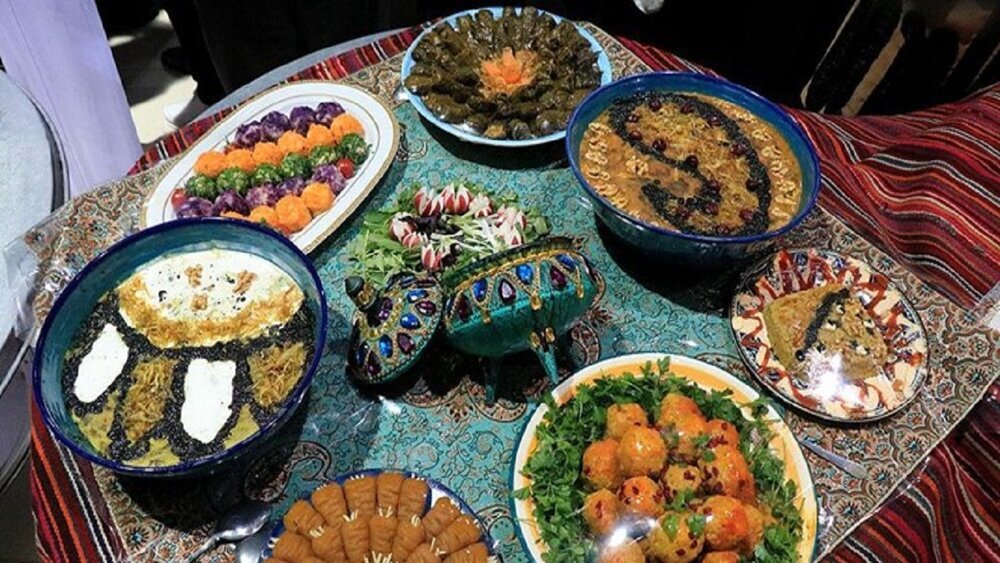 برگزاری جشنواره غذا به نفع ایتام برگزاری جشنواره غذا به نفع ایتام