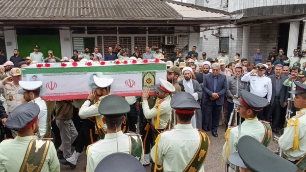 تشییع و خاکسپاری شهید مدافع امنیت در میاندورود تشییع و خاکسپاری شهید مدافع امنیت در میاندورود