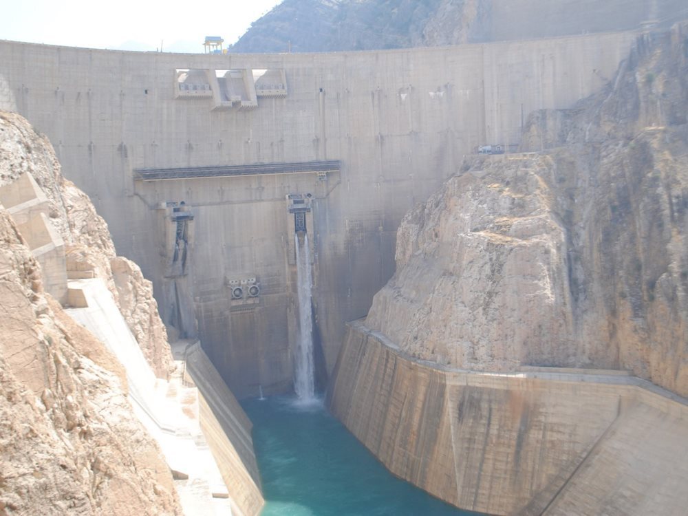 تست موفق دریچههای بدنه سد کارون۳ تست موفق دریچههای بدنه سد کارون۳