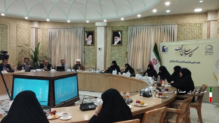 ارسال ۸۶۶ اثر به همایش کتاب سال بانوان در قم ارسال ۸۶۶ اثر به همایش کتاب سال بانوان در قم