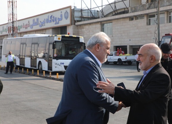 وزیر نیرو برای بهره برداری از طرحهای صنعت آب و برق وارد خوزستان شد وزیر نیرو برای بهره برداری از طرحهای صنعت آب و برق وارد خوزستان شد