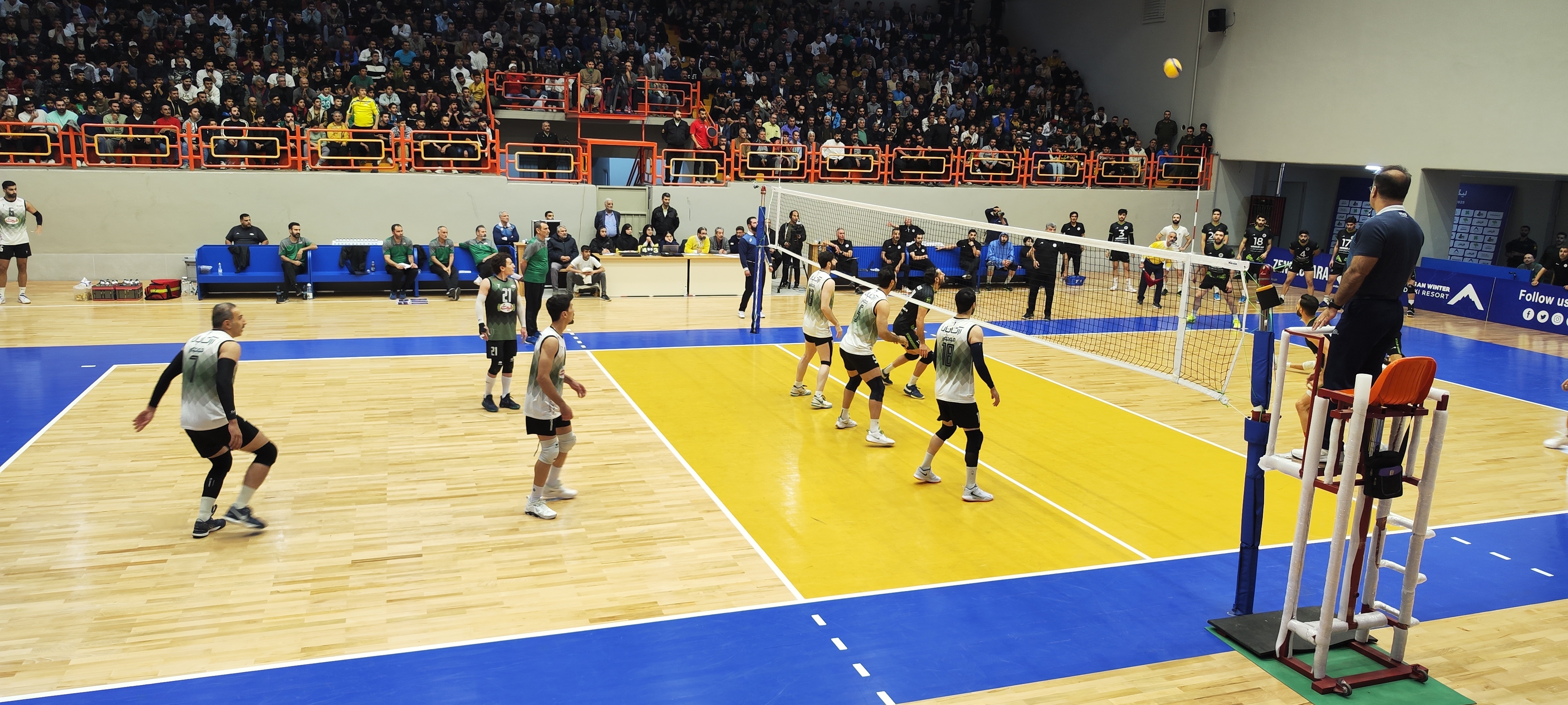 پیروزی دلچسب مهرگان در لیگ برتر والیبال پیروزی دلچسب مهرگان در لیگ برتر والیبال