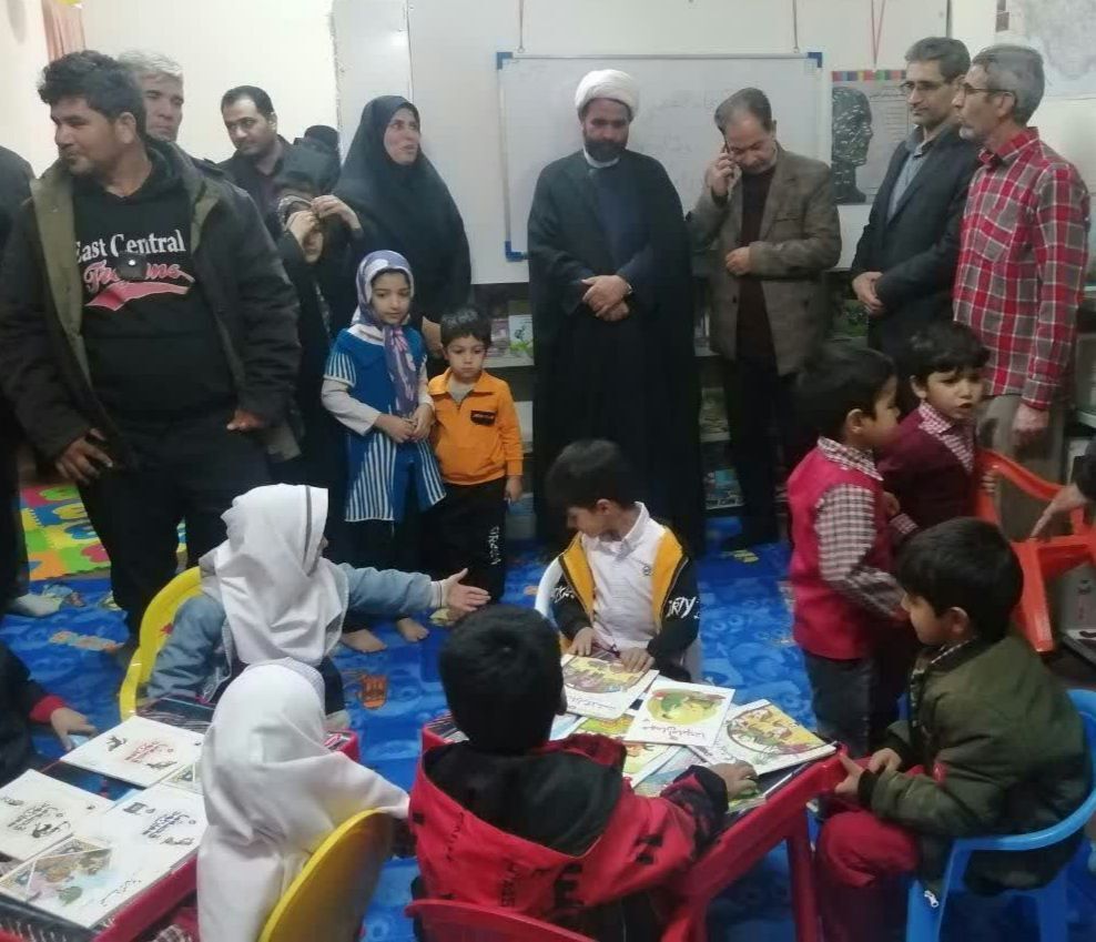 بهره برداری از کتابخانه تخصصی کودک در گناباد بهره برداری از کتابخانه تخصصی کودک در گناباد