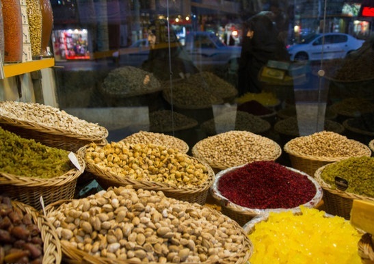 نظارت ویژه بر بازار شب یلدا در ایلام نظارت ویژه بر بازار شب یلدا در ایلام