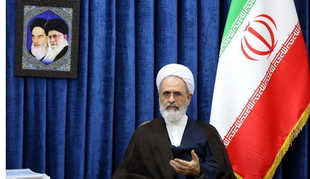 تعطیلی سه روزه حوزههای علمیه به منظور تعمیق گفتمان سازی فاطمی تعطیلی سه روزه حوزههای علمیه به منظور تعمیق گفتمان سازی فاطمی