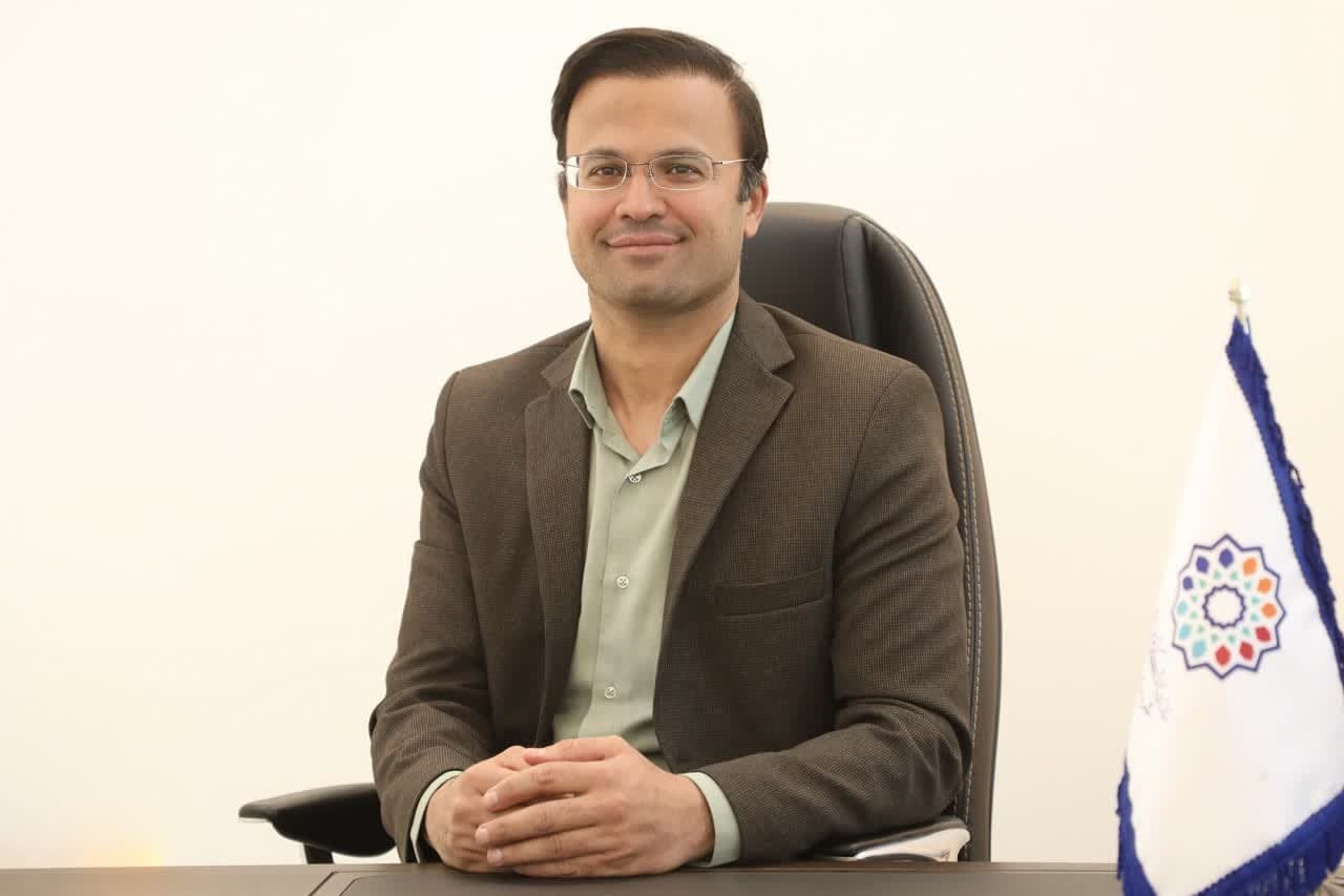 اجرای برنامه‌هایی برای تقویت پیوند‌های خانوادگی و ارتقای سطح آگاهی شهروندان