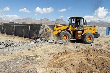 رفع تصرف 405 هزار مترمربع زمین‌های دولتی اندیمشک