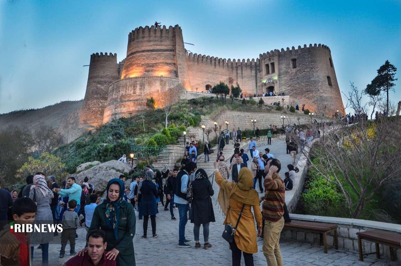 درآمد هزار میلیارد تومانی لرستان از گردشگری نوروز درآمد هزار میلیارد تومانی لرستان از گردشگری نوروز