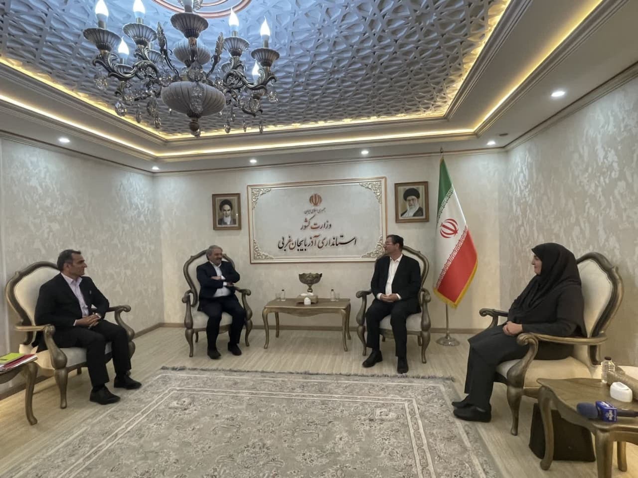 طرح‌های پژوهشی احیا دریاچه مورد بررسی قرار می‌گیرد