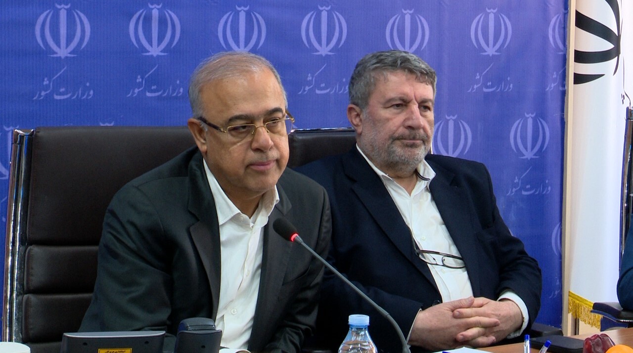 نشست استاندار هرمزگان با مدیران رسانه‌های محلی استان درخصوص سفر رئیس جمهور