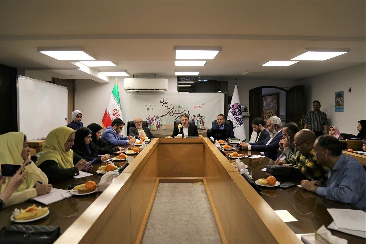 رقابت ۴۳۰ گروه سرود دانش آموزی در جشنواره رضوی